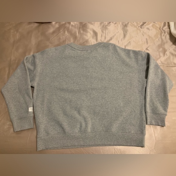 🩶NEW Calvin Klein Sweater - Picture 3 of 3